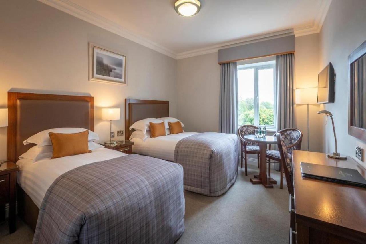 Temple Gate Hotel Ennis Zewnętrze zdjęcie
