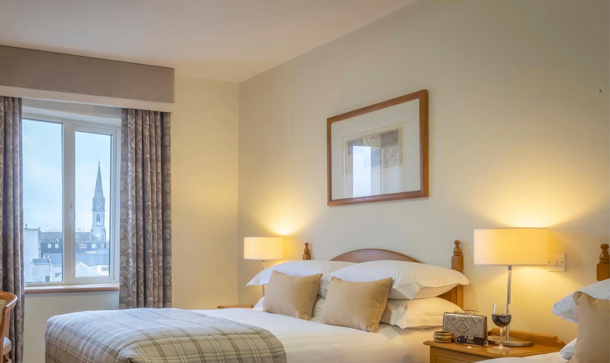 Temple Gate Hotel Ennis Zewnętrze zdjęcie